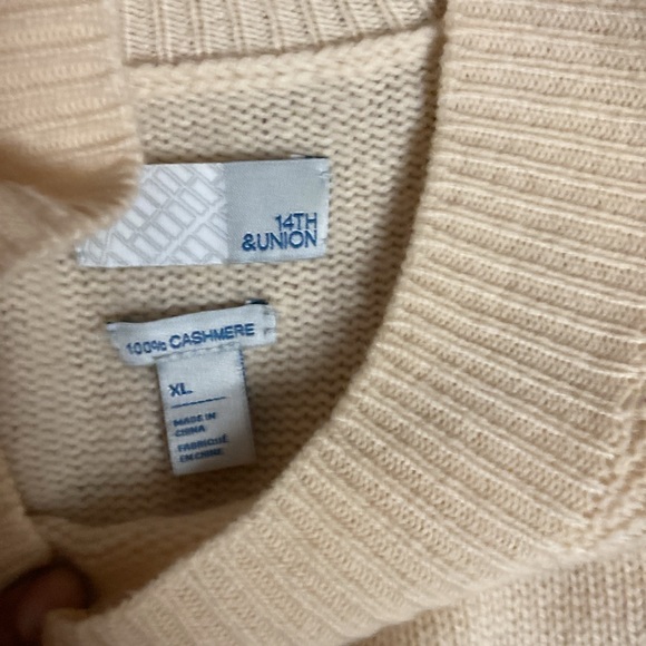 14th & Union Cashmere Sweater - Picture 5 of 7